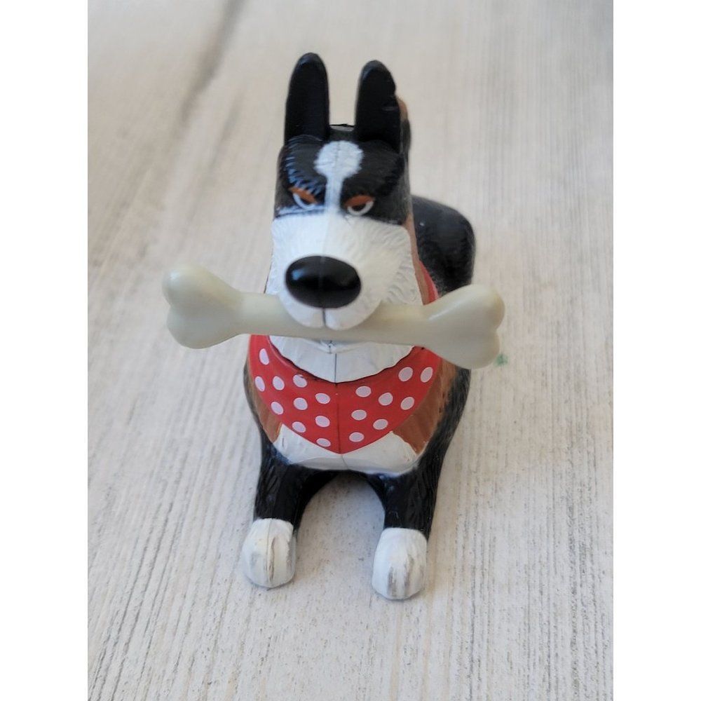 McDonald's secret life of pets bone shaking rooster dog toy‎